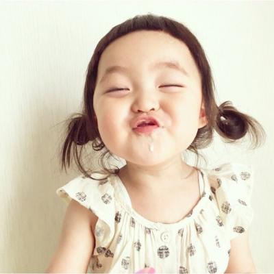 美头网 小孩头像 > 蠢萌嘟嘴小孩头像