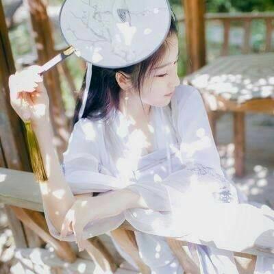 女生古风古韵唯美头像高清 美到心碎的古风女头
