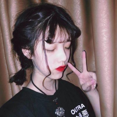 qq头像女生正脸 个性好看的正脸美女小姐姐