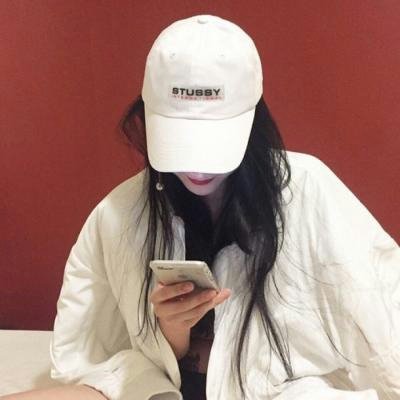 帽子女头 高清时尚好看的帽子女头像图片_女生头像_美