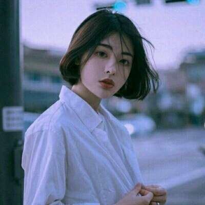 女生短头发qq头像霸气 高清霸气的短发头像女王范