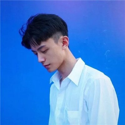 蓝色qq头像男生 高清帅气的男生头像蓝色控