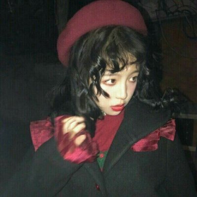 丧系头像女 高清好看的丧系女生头像图片