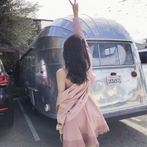微信美女时尚背影头像 高清好看的美女时尚背影图片头像_女生头像_美